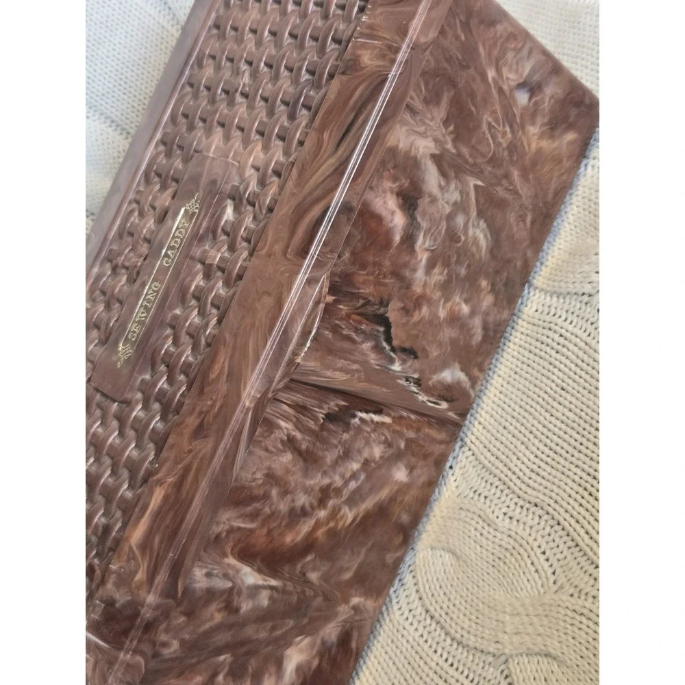 Brown Plastic Sewing Caddy w\ Handle, Magnetic Needle Holder & Organizer Vintage